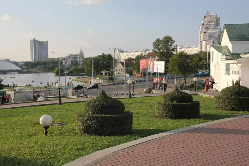 Ditis Apartments