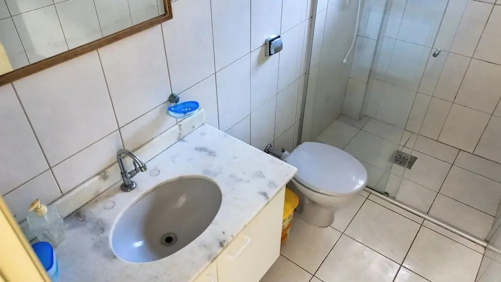 Casa a 200m da Praia com Piscina Privativa para Grupos em Boracéia
