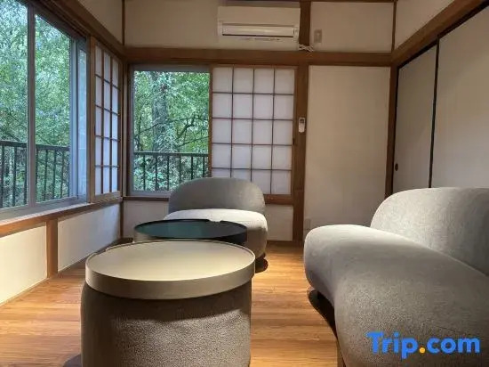 Kawa No Mori Villa Karuizawa - Ghibli-like Enchanted Riverside Moss Garden Forest Retreat