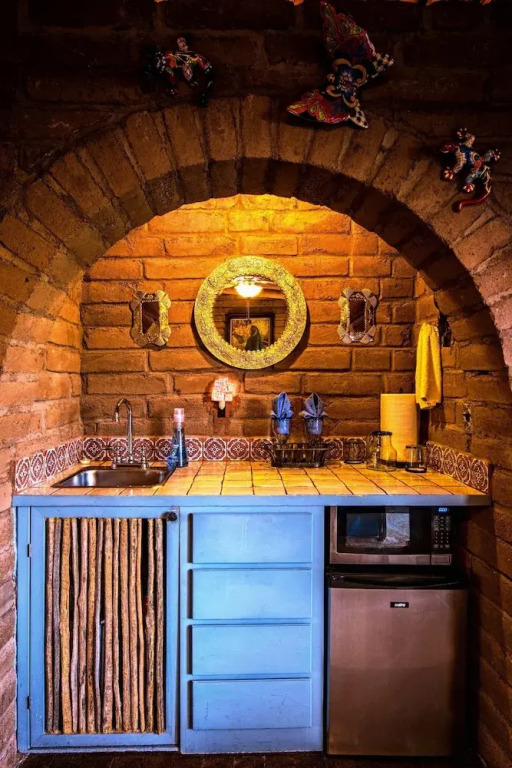 Casa Tierra Adobe Bed & Breakfast Inn