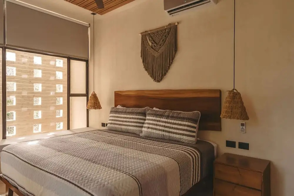 Boutique Condo w Private Pool in La Veleta