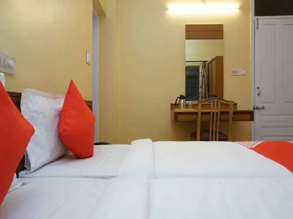 OYO 22312 Hotel Nandanvan