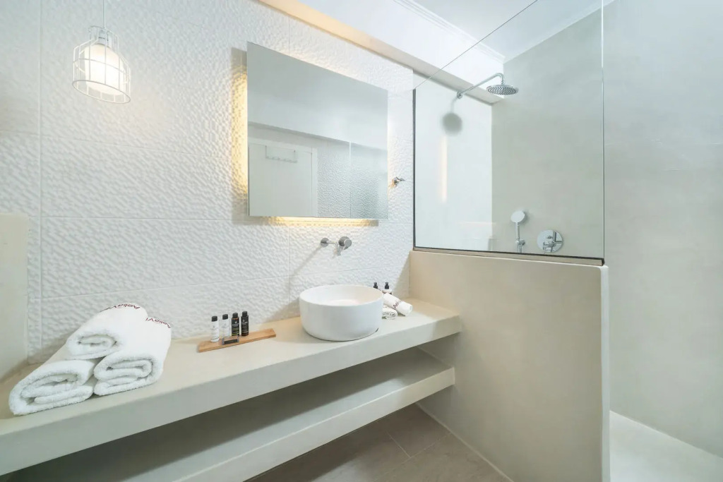 Aelia Villa