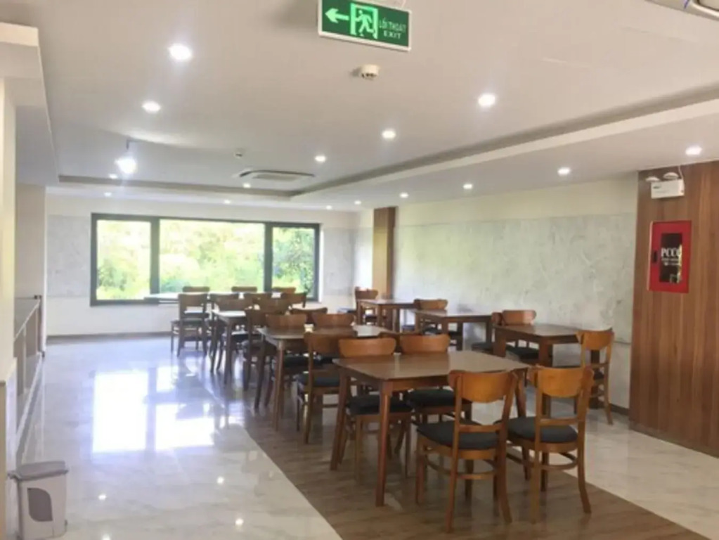 UMI-PQ hotel