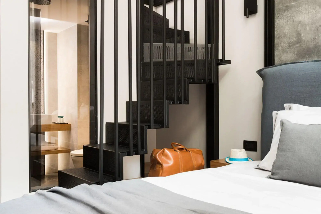 11 Enteka Acropolis Suites