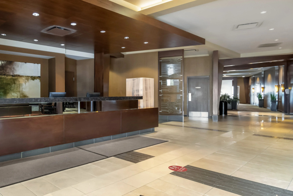 Best Western Cold Lake Inn