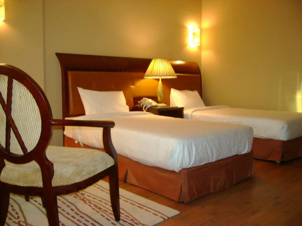 Royal Tulip Dancenter Suites Sharjah
