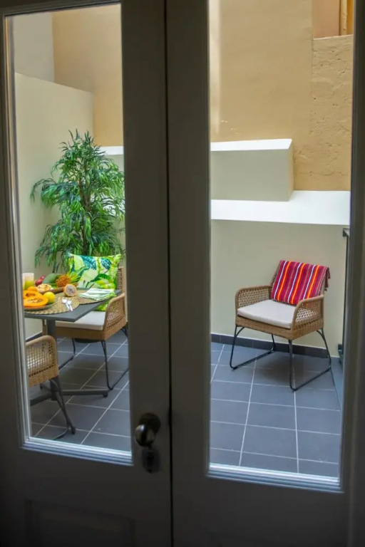 Funchal Tropical Apartments by Homie