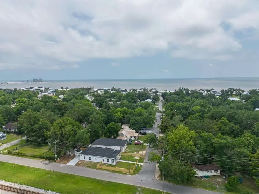Retreat at Gaston Point