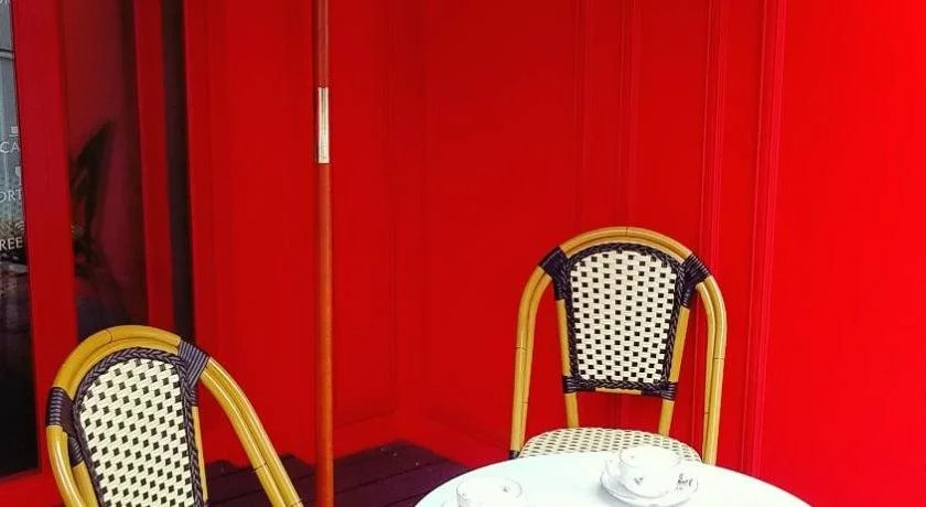Hotel Neo Rouge