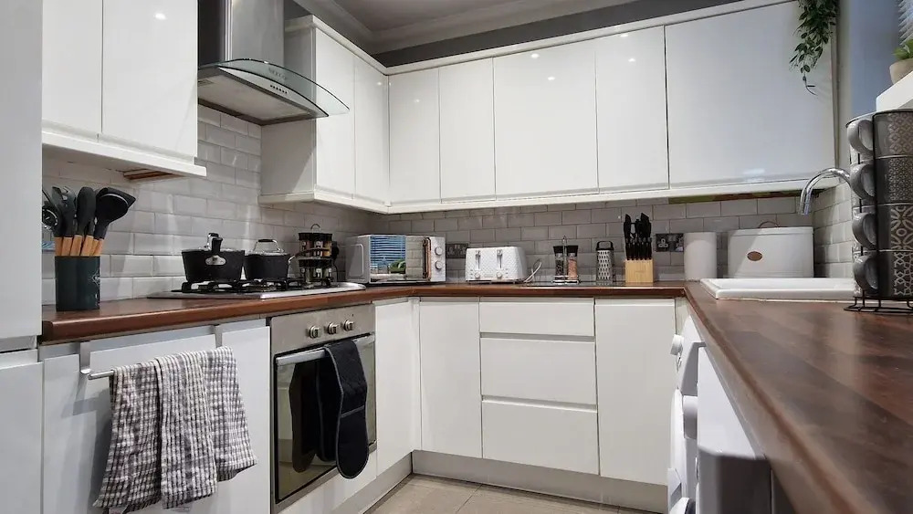 Stunning 5-bed House in Liverpool! Great Location!