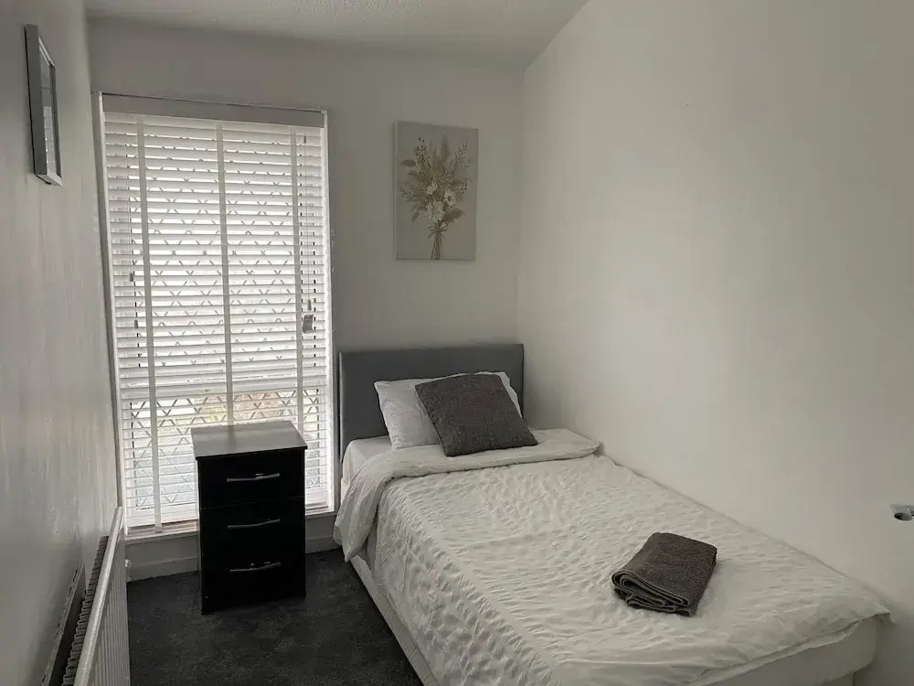 London Bliss Retreat - Superb 3-bed House