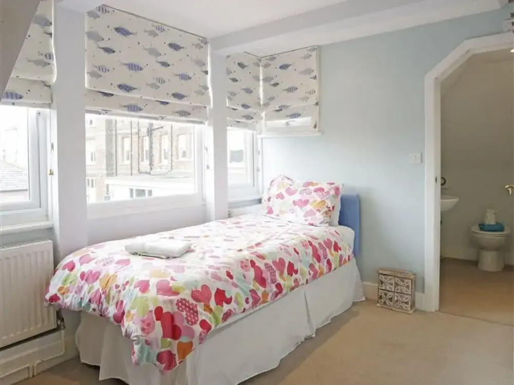 Modern Holiday Home in Aldeburgh Near Beach