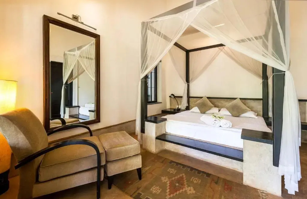 StayVista at La Bougainvillea with Heritage Home
