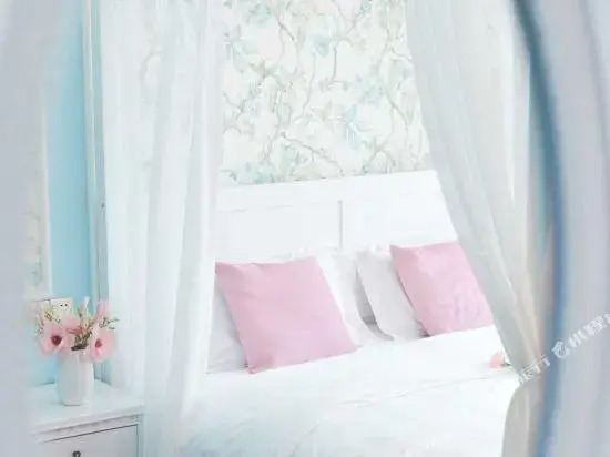 U&WE Home Inn