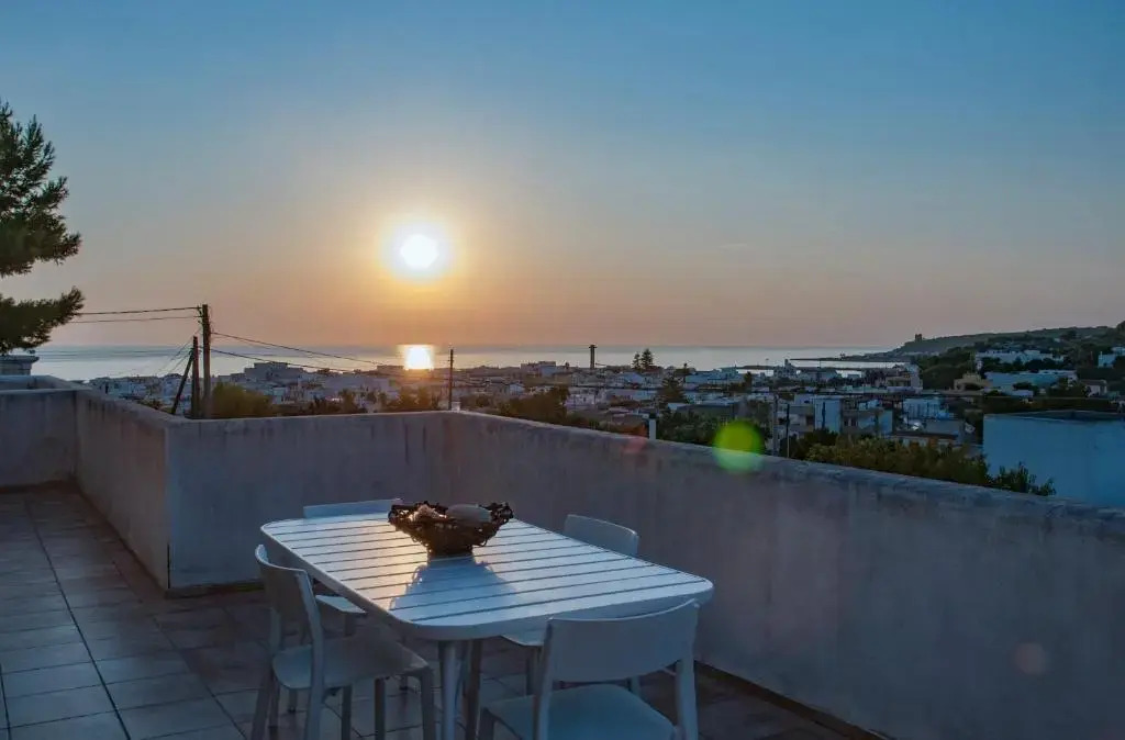 Apartment With Pool And Panoramic Terrace