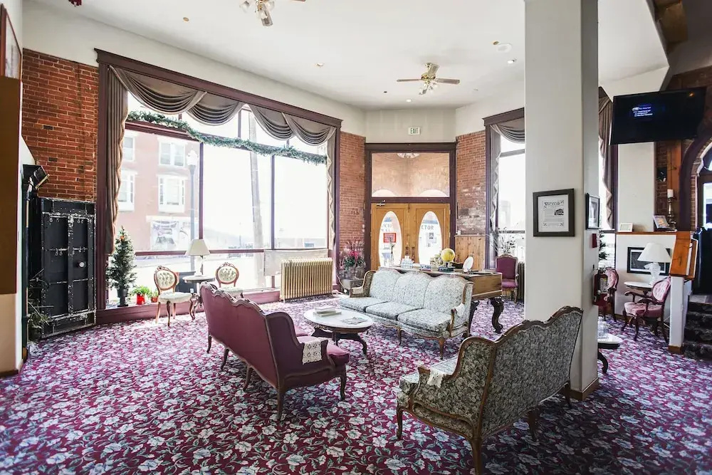 The Victor Hotel