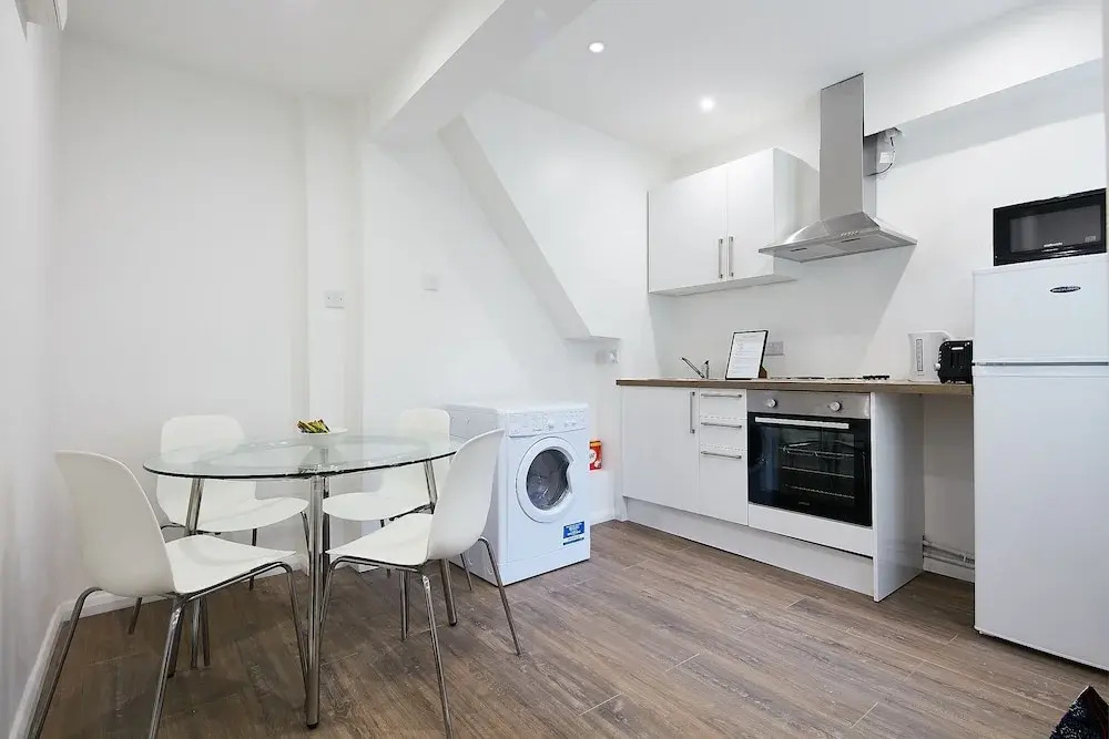 Charmstay Apartments