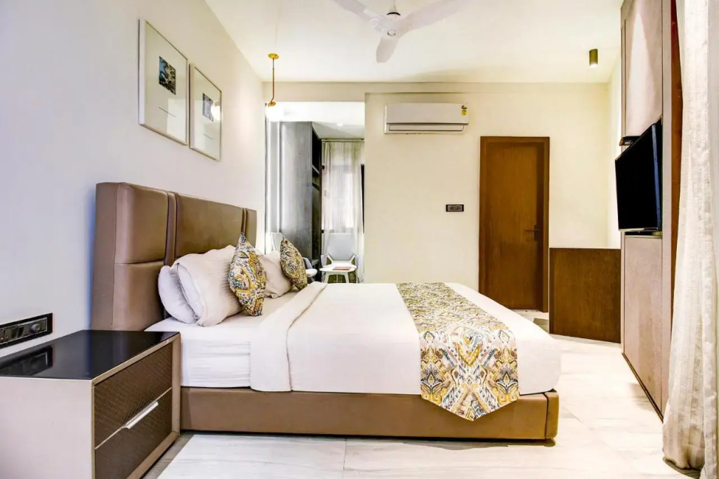 FabHotel Prime Oasis Blue