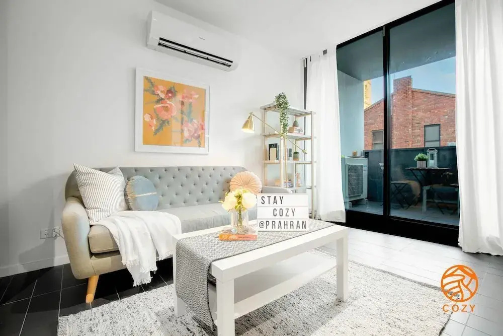 105flora Cozy Stay Prahran Lively Neighbour