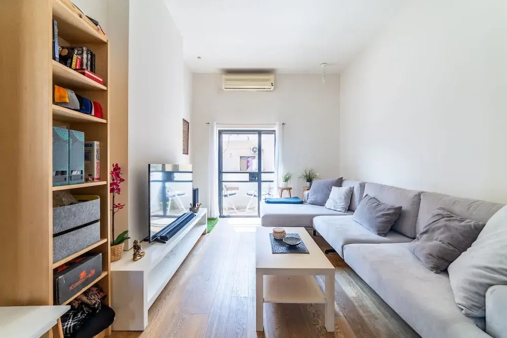 Urban Luxe Apartment - Downtown Tel Aviv