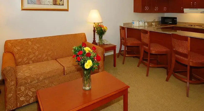 Comfort Suites Arena