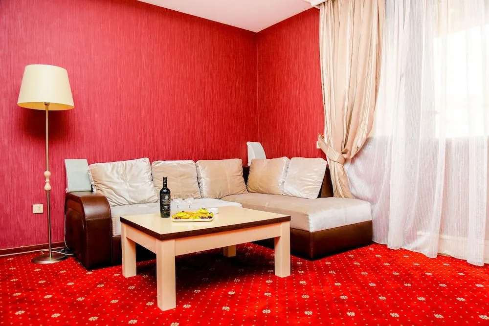 Lara Hotel & Spa
