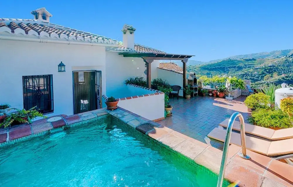 1131 Casa Almona