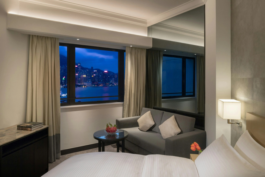 Gateway Hotel, Marco Polo