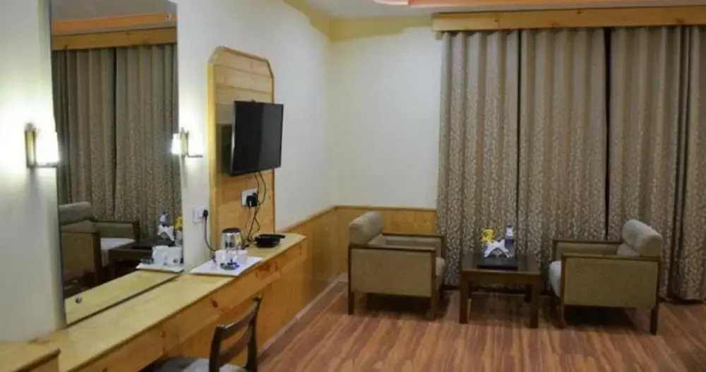 Gezellig Inn - Vardhan Hills
