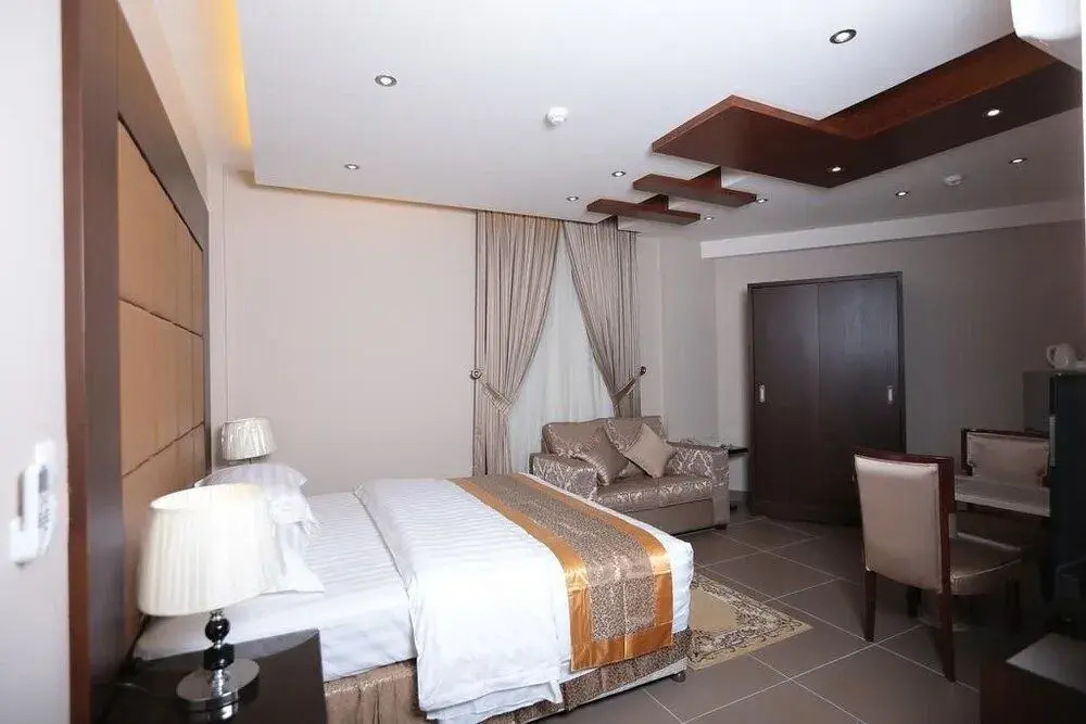 Raihana Plaza 2