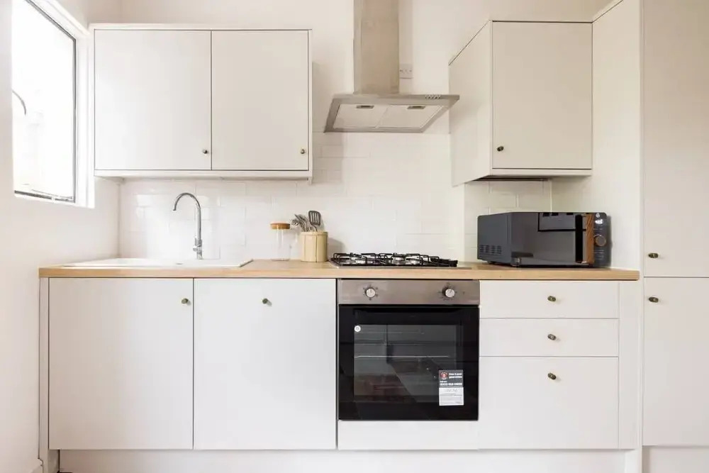 The Eltham Classic - Stunning 1bdr Flat With Garden