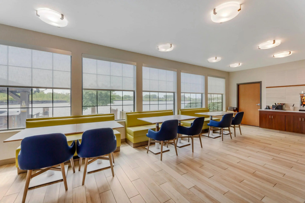 Comfort Inn Rivers Edge