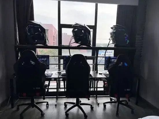 Asin E-sports Hotel (Shanghai Jinshan East Jiao Park)