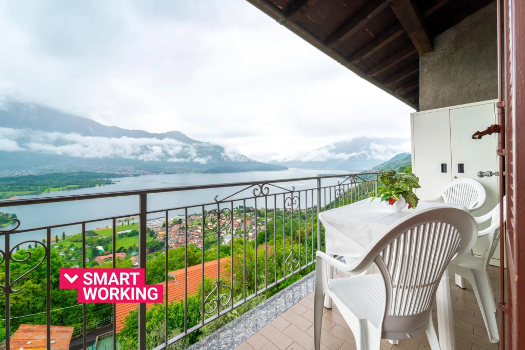 Un Balcone sul Lago in Montemezzo