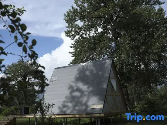 Xinlü Resort Hotel (Formerly Xinjiang Culture and Tourism Air Grassland Resort Hotel), Nalati
