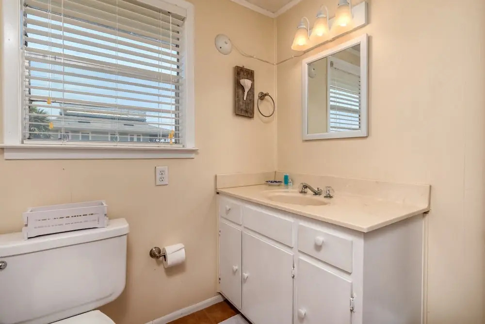 Casa Azul - 315 Port Royal 3 Bedroom Home by RedAwning
