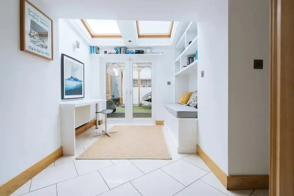 Stunning 3 Bedroom House in Dublin With Courtyard
