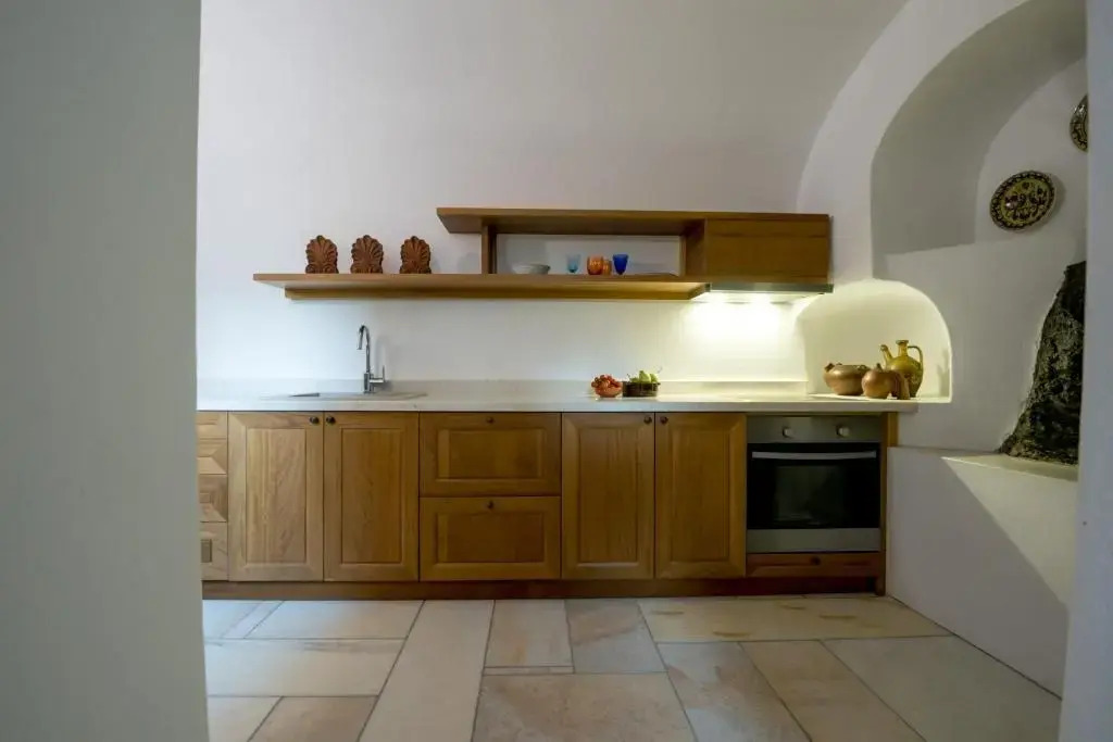 Casasantantonio 18th Century Luxury Mansion