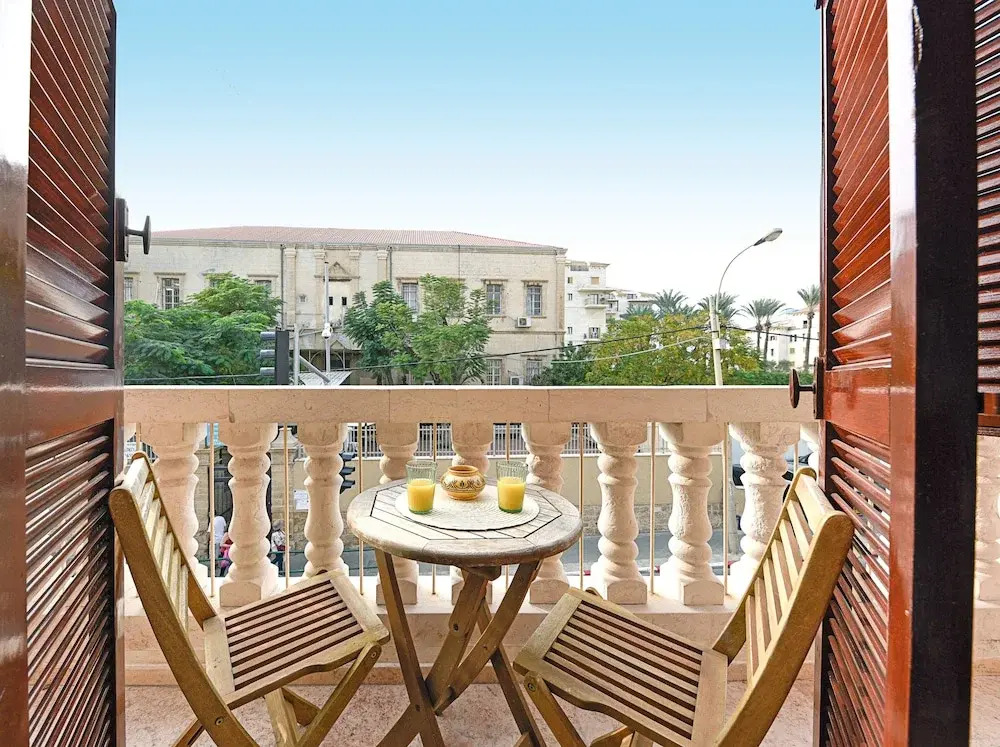 Luxury W2 Balconyparking Best Location