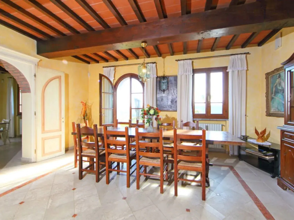 Villa Elena 33120