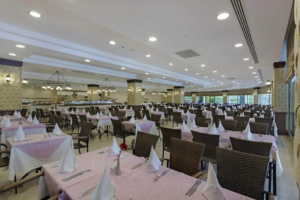 Alba Royal Hotel