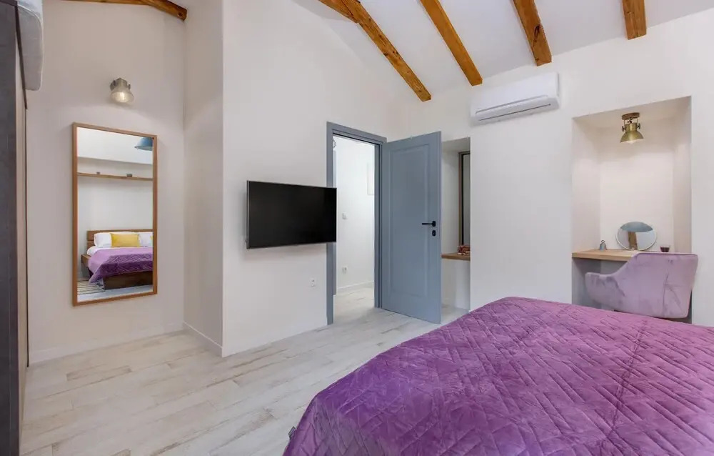 Nice Home In Malinska
