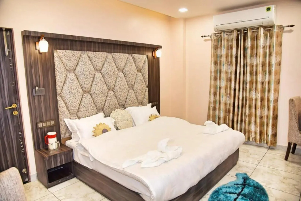 FabHotel Riverdale