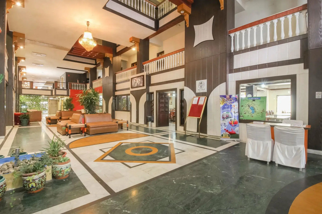 Dynasty Resort