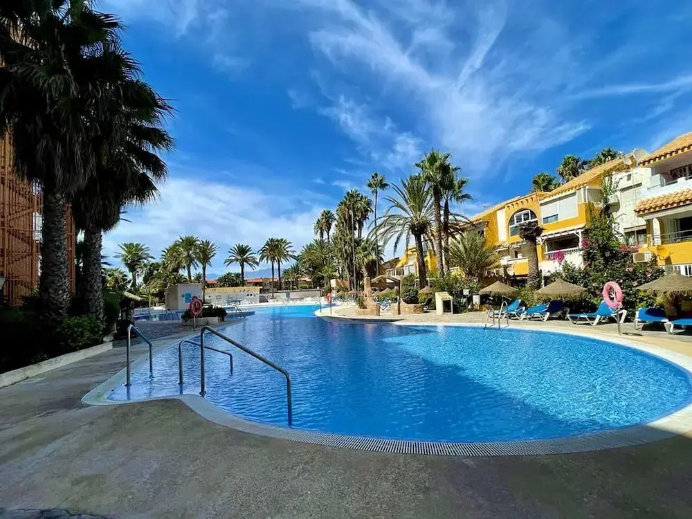 Golf & Beachside Getaway