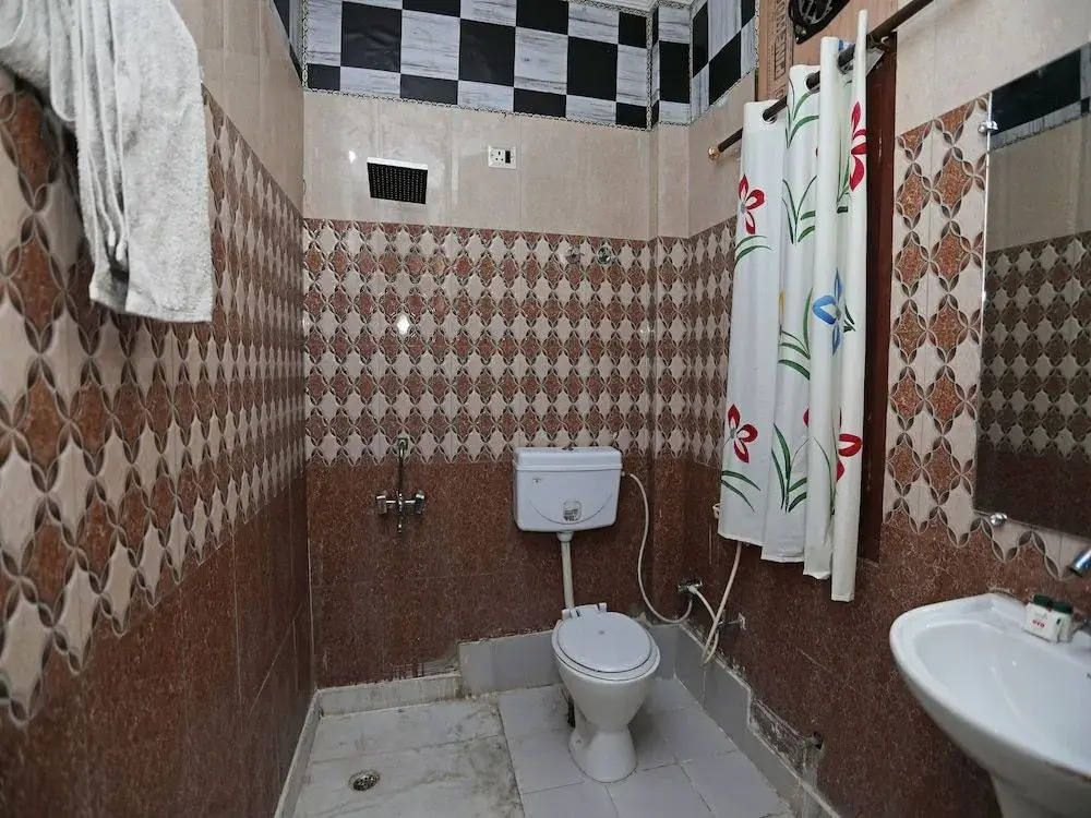 OYO 270 Home Stay Inn