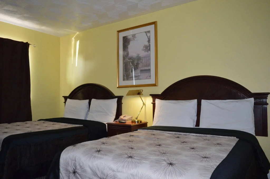 Eastcourtmotel