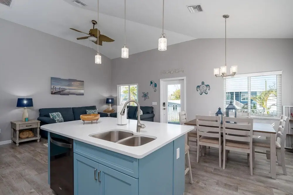 233 Delmar Avenue - Beautiful Private Pool Home 3 Bedroom Home by RedAwning