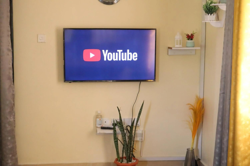 Tom Mboya Estate - Fast WI-FI, Netflix and Parking 1Br Apartment in Kisumu Town